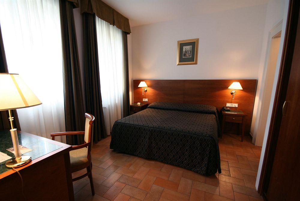Hotel Galileo Πράγα Δωμάτιο φωτογραφία