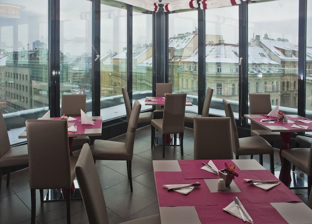 Hotel Galileo Πράγα Εξωτερικό φωτογραφία
